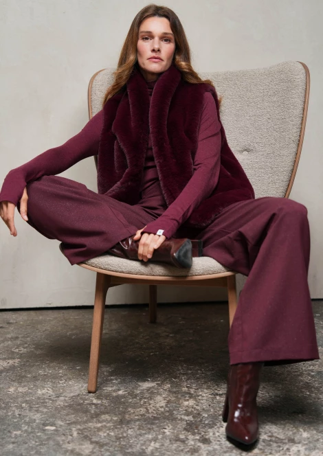 Eveline Besters 387993