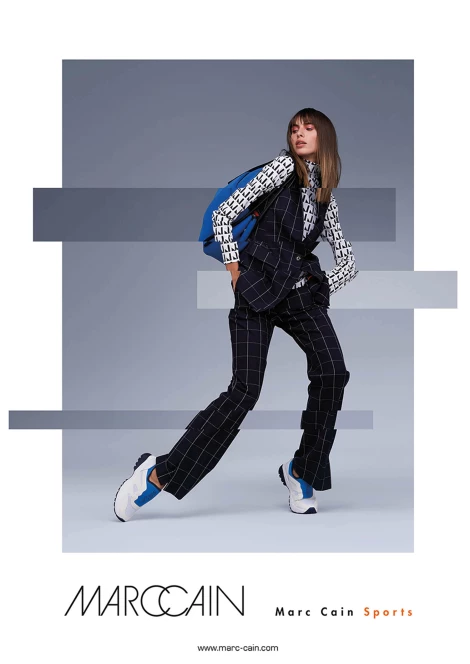 Julie Oli 289177