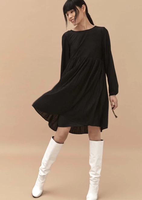 Mo Li 375467