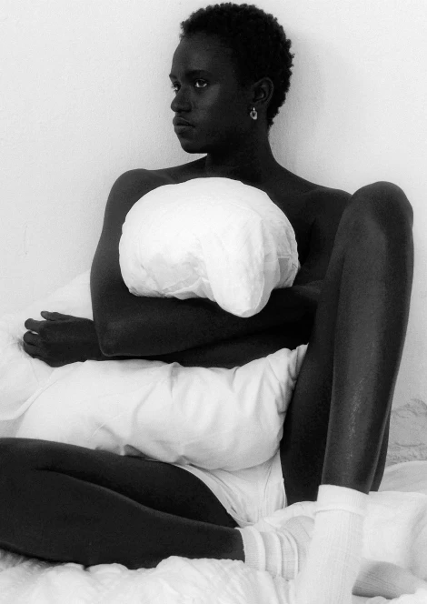 Dieyna  370896
