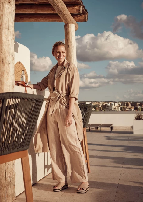 Fardau Van Der Wal 384897