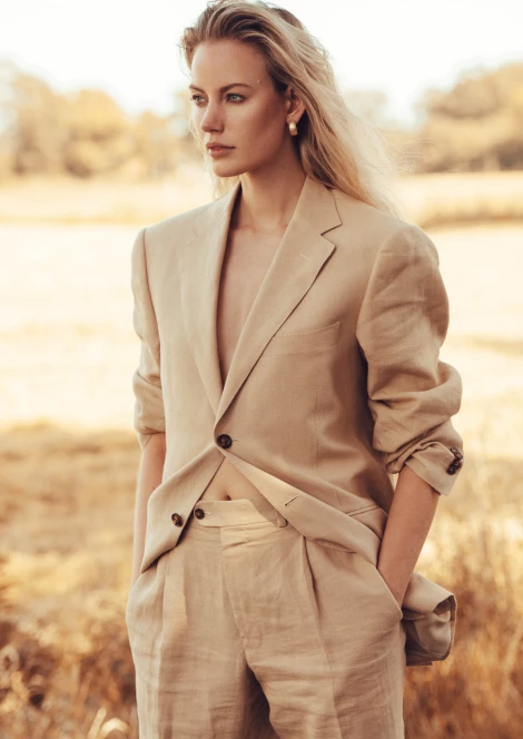 Fardau Van Der Wal 384902