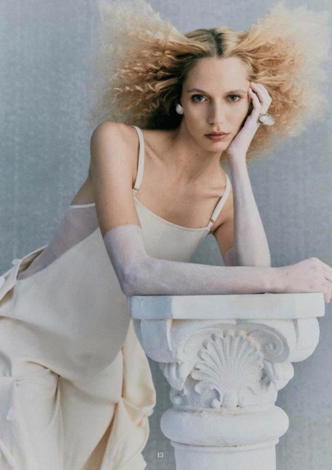 Eliza Constantinescu 385629