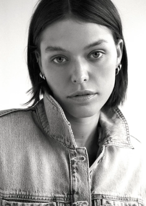 Marcela Vivan 398157