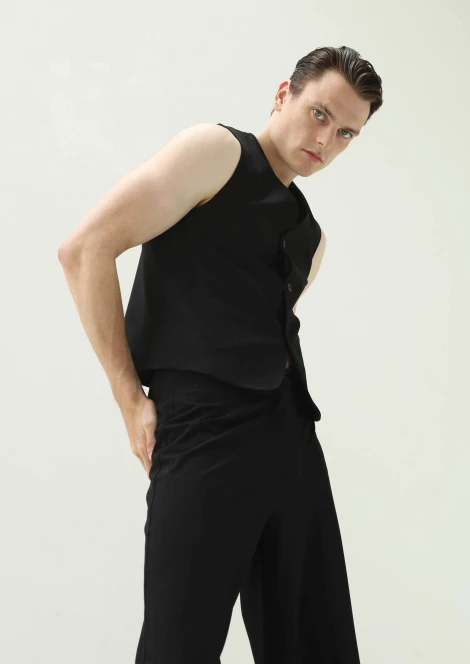 Elian E. 303682