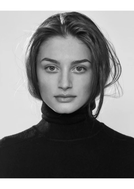 Rebecca Massimo 242588