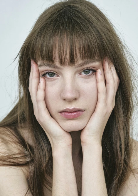 Anouk Weishaupt 304063
