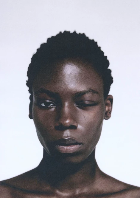 Agel Akol 373976