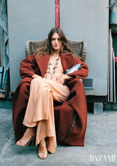 Karolina Capkova 384074