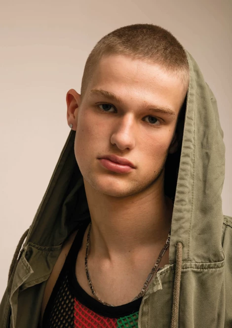 Teun  283240