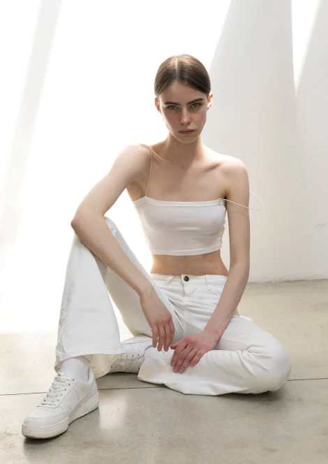 Karyna Maziar 299144