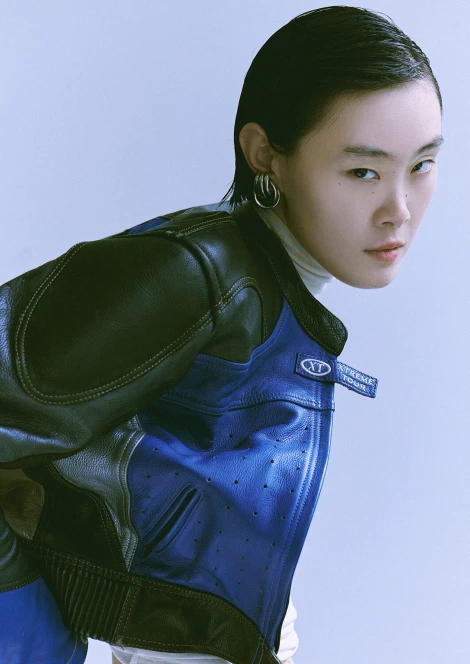 Zhou  366689