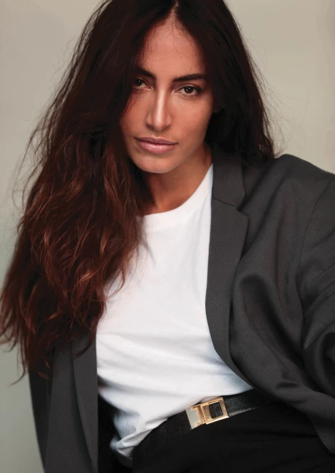 Kelly Gonzaga 303396