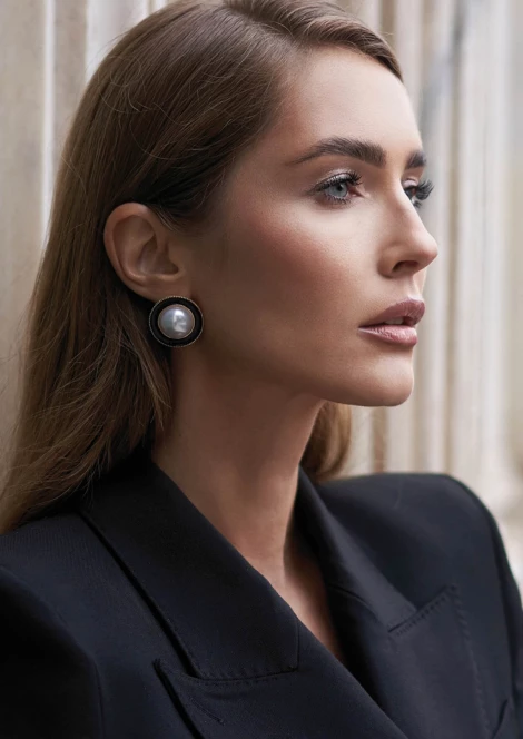 Monika Resetkova 391660