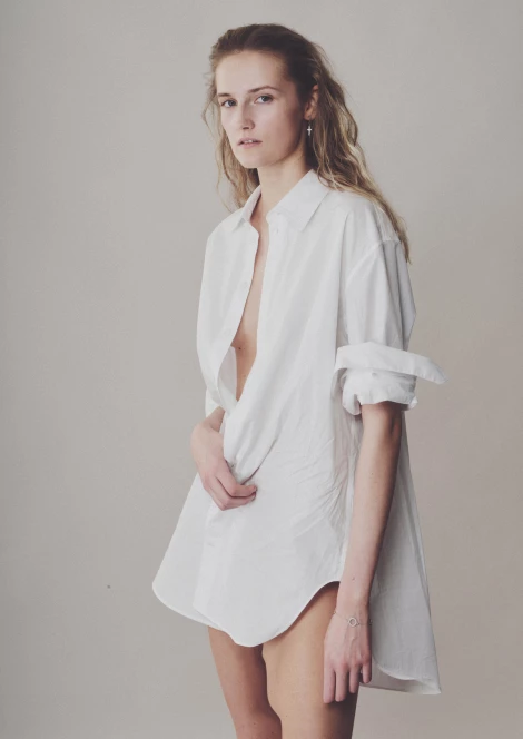 Carla Sjoelund 398155