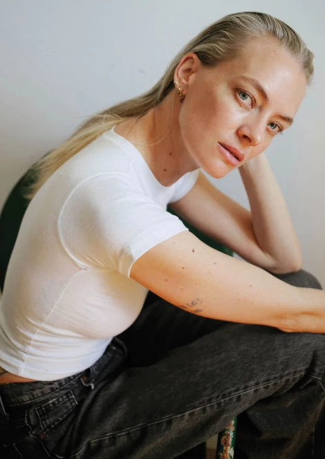 Julia Dunstall 397058