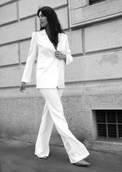 Claudia Gonzales 404740