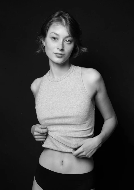 Melina Dumont 368855