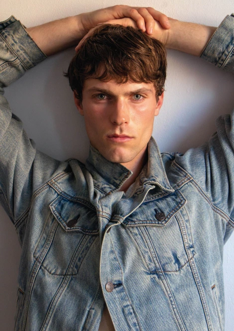 Blake Harper 366894