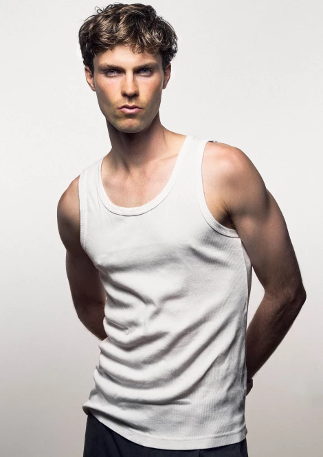 Blake Harper 409590