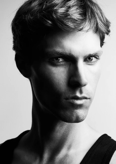 Blake Harper 409591