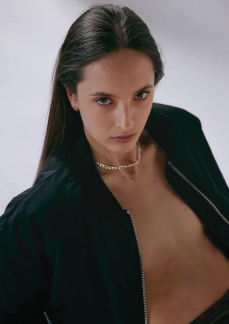 Diana Kozinska 379343