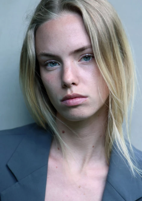Nina Van Eck 371890
