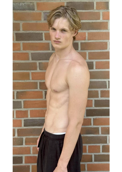 Josh Jacobsen 374696