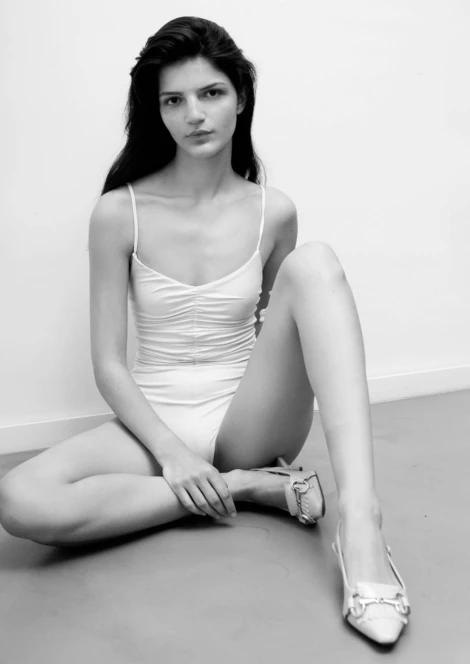 Paula Brindus 374995