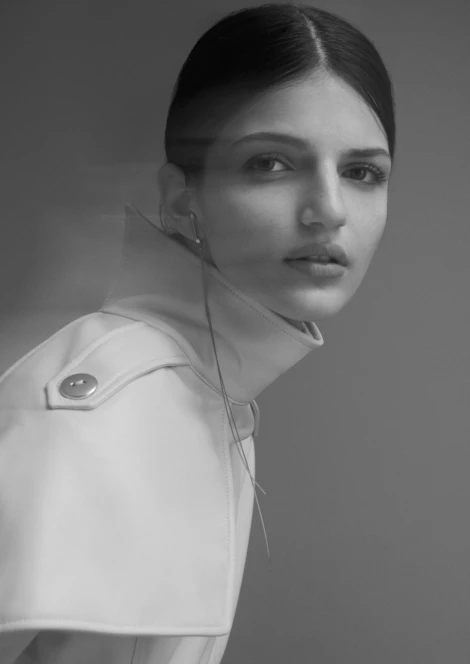 Paula Brindus 381446