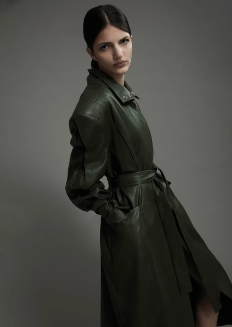 Paula Brindus 381450