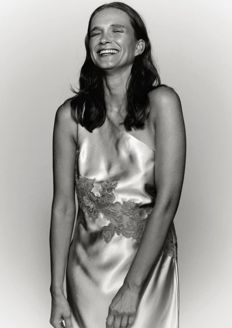 Olga Serova 406914
