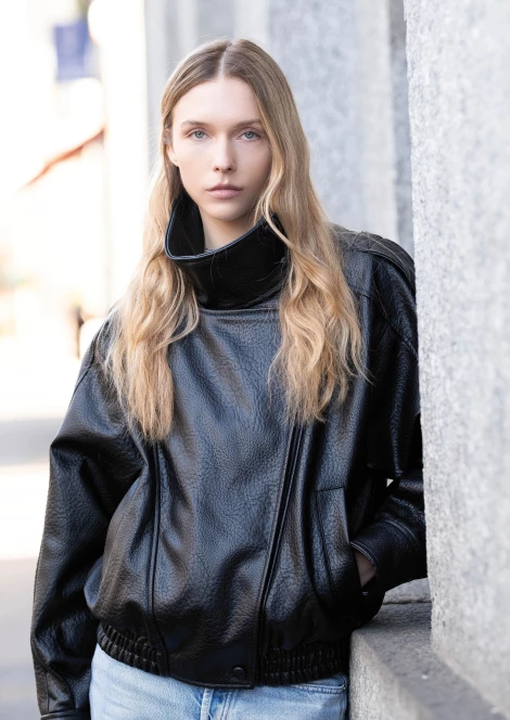 Christi Tiidemann 395967