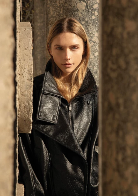 Christi Tiidemann 395968