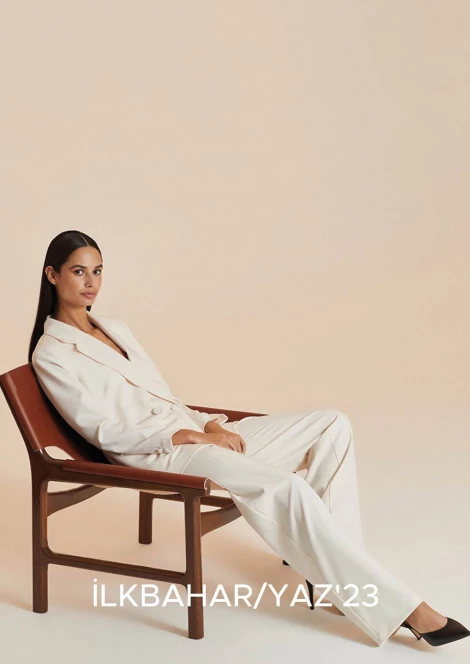 Corinne Andrich 398945