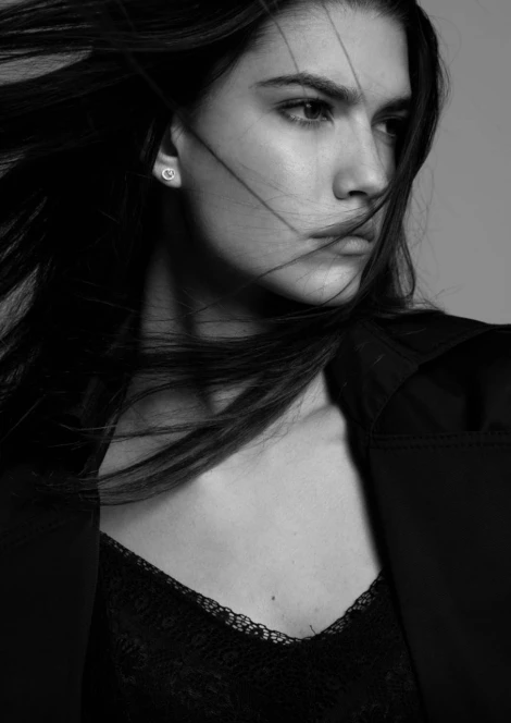 Sara Dj 401117
