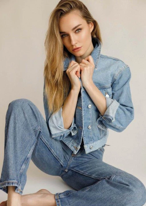 Elena Berri 411195