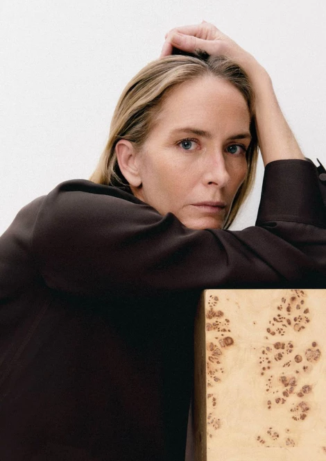 Georgina Grenville 384165